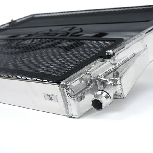 Wymiennik ciepła z osłoną CSF do BMW S58 M2/M3/M4 (G87/G80/G81/G82/G83)