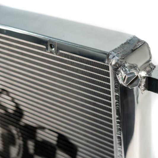 Wymiennik ciepła z osłoną CSF do BMW S55 M2/M3/M4 (F87/F80/F82/F83)