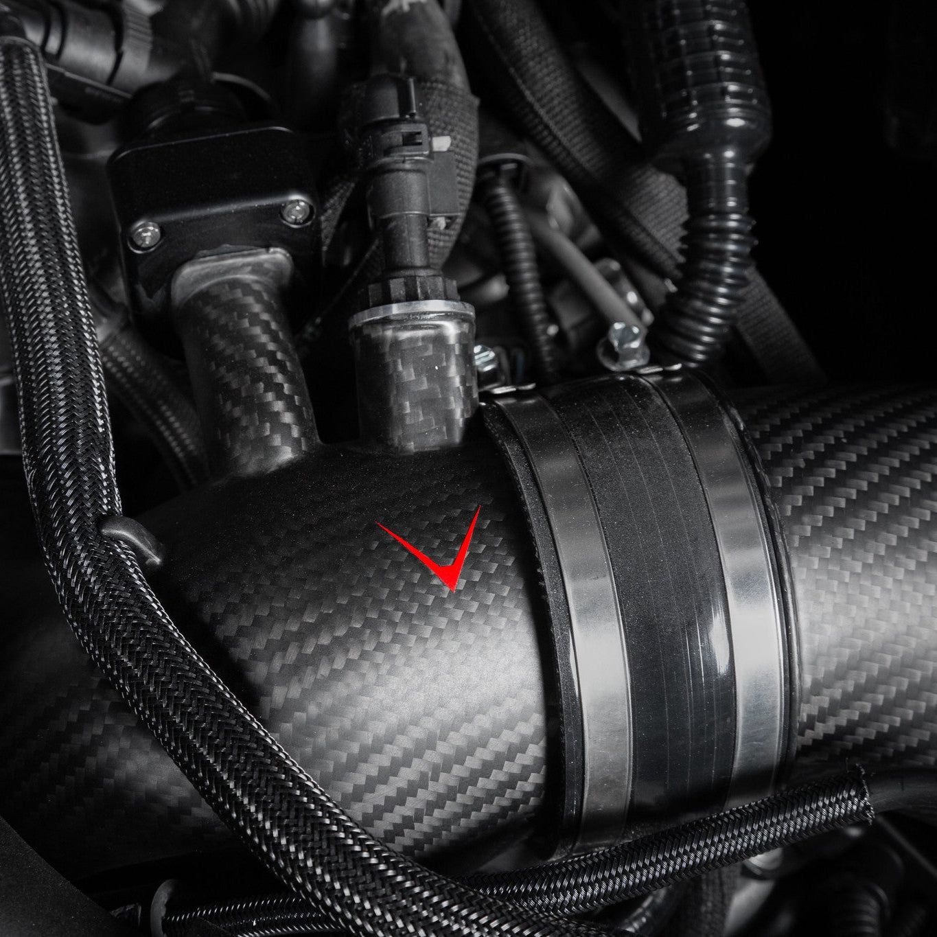 Karbonowe Rury Turbo Inlet Eventuri do BMW M5 G90/G99