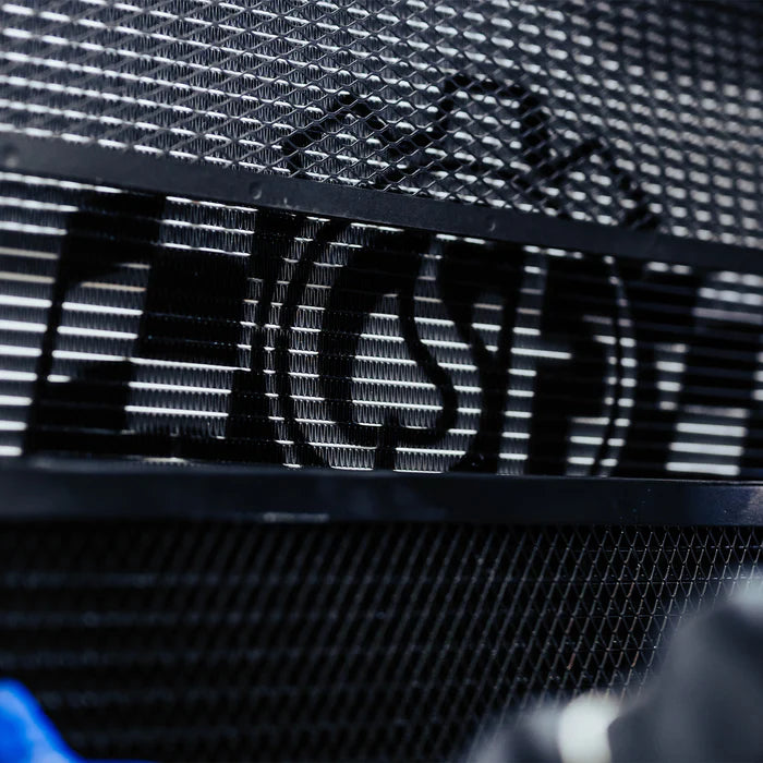 Wymiennik ciepła z osłoną CSF do BMW S58 M2/M3/M4 (G87/G80/G81/G82/G83)