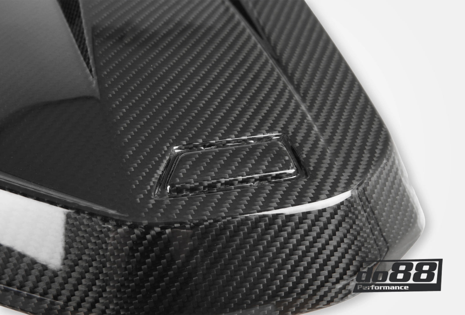 do88 Karbonowa osłona silnika - BMW M2 M3 M4 (G80/G81/G82/G83/G87)