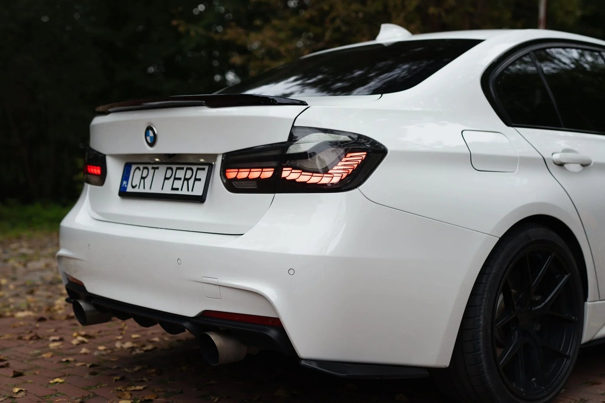 Performance Style Diffuser for BMW Series 3 F30/F31 (335i/340i) in Gloss Black